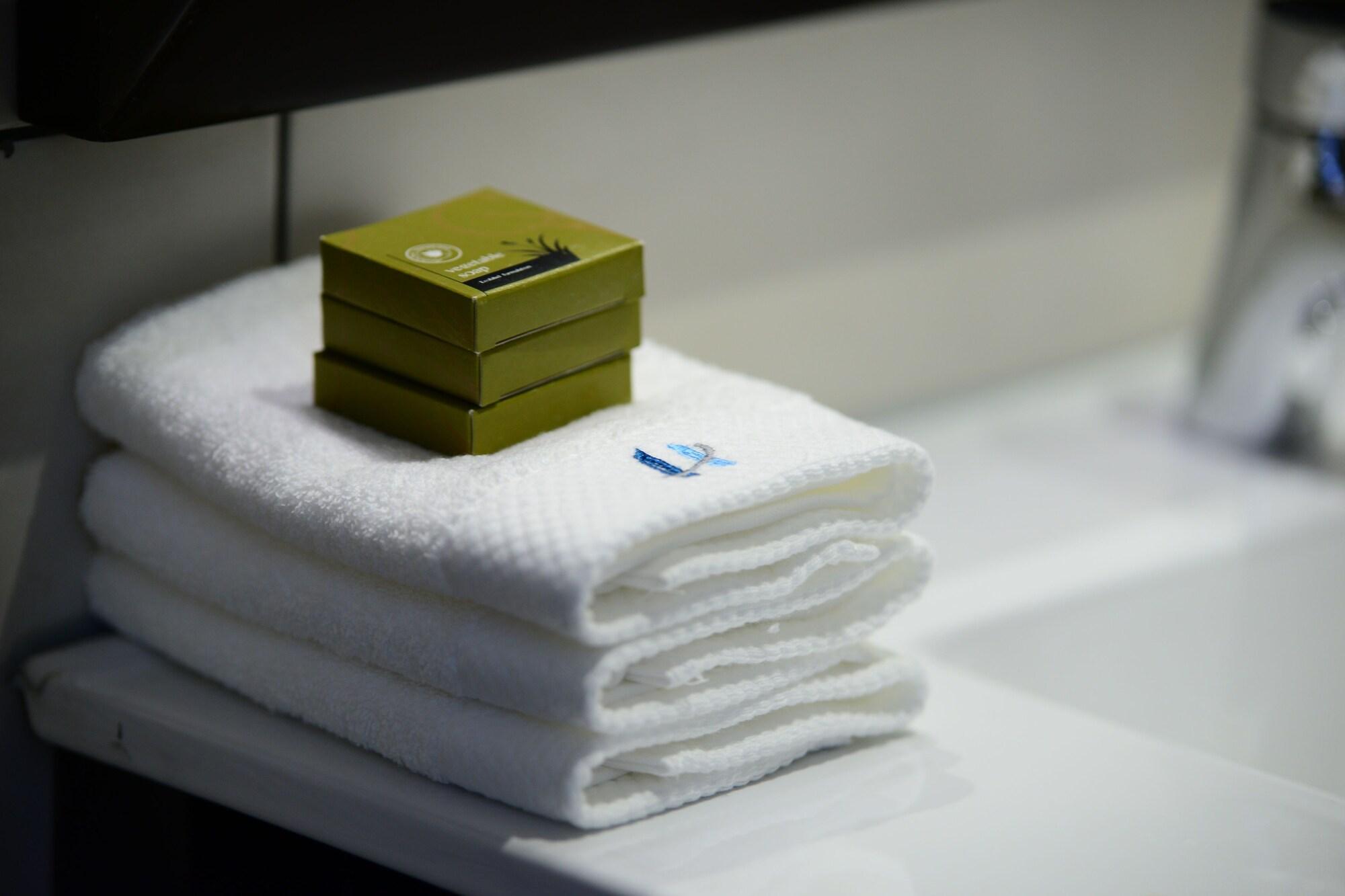 The Helmet Hotel Saint-Josse-ten-Noode Екстер'єр фото